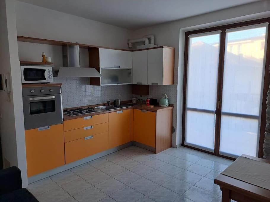 Appartamento Anna Lungo Fiume - Lago Maggiore Sesto Calende Buitenkant foto